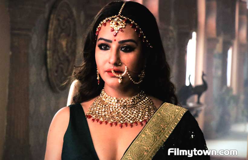 Shilpa Shinde as Queen Meerawati in Paurashpur