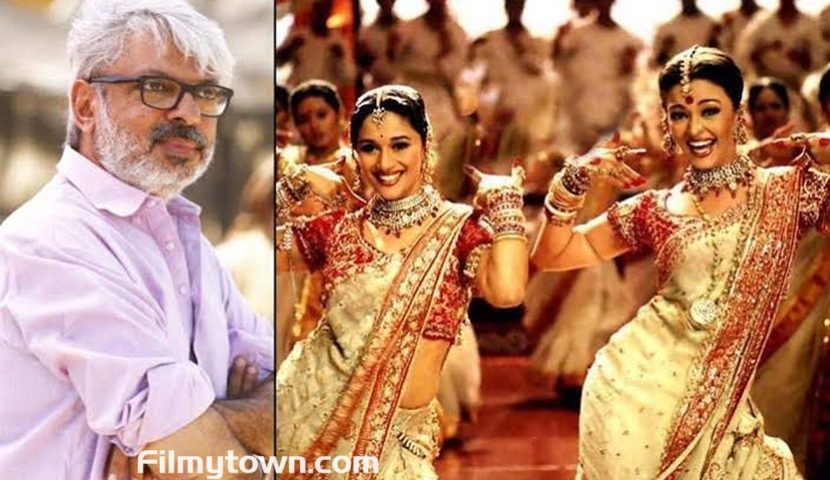 Sanjay Leela Bhansali and Dola Re Dola artistes Madhuri and Aishwarya